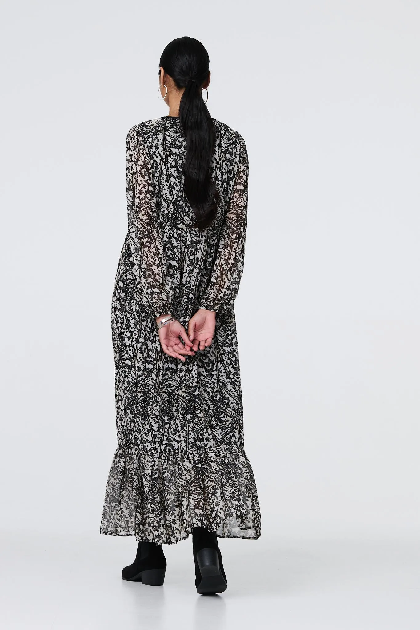 Leaf Print Long Sleeve Relaxed Maxi Dress