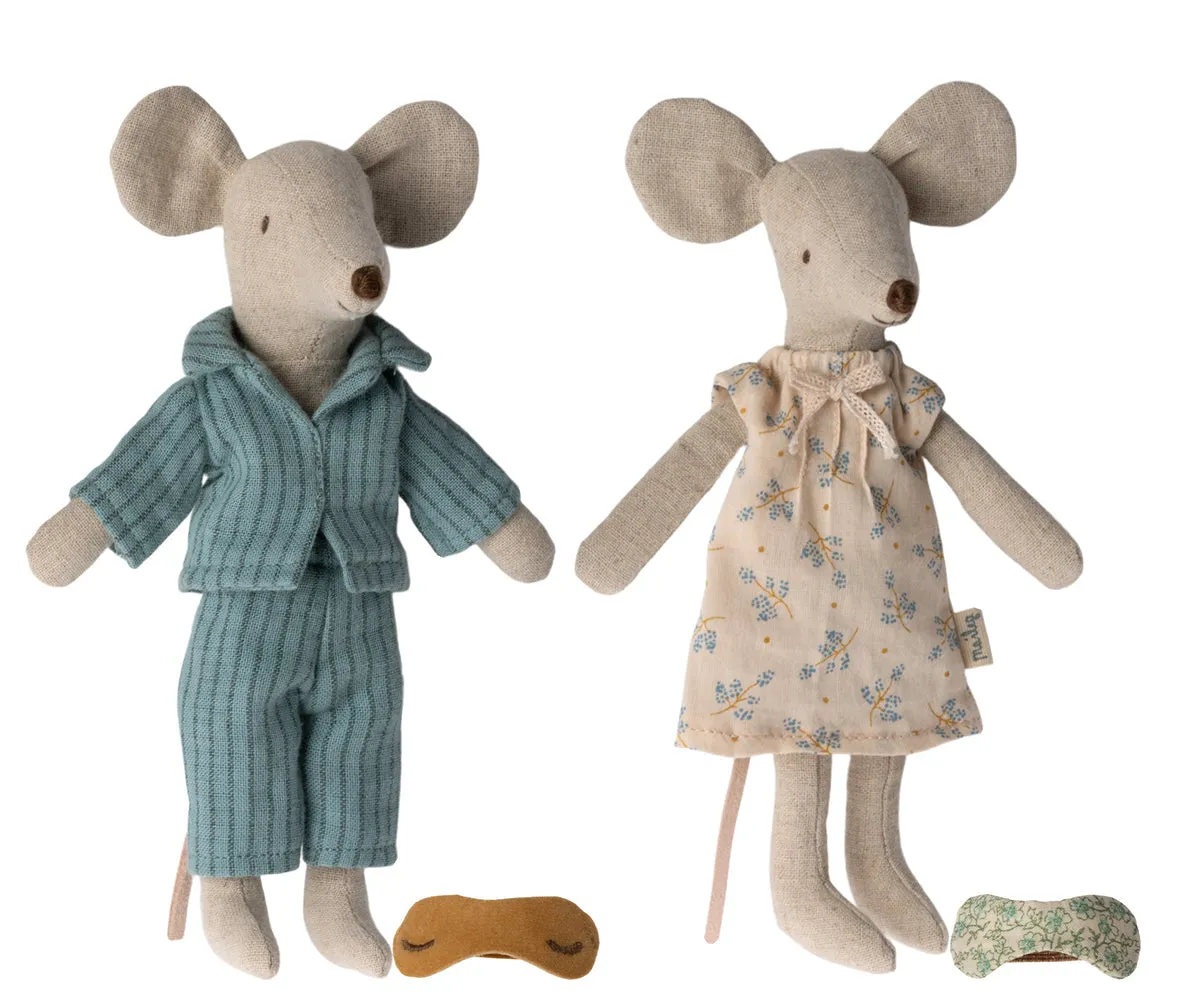 Maileg Mum & Dad Mice in Cigarbox