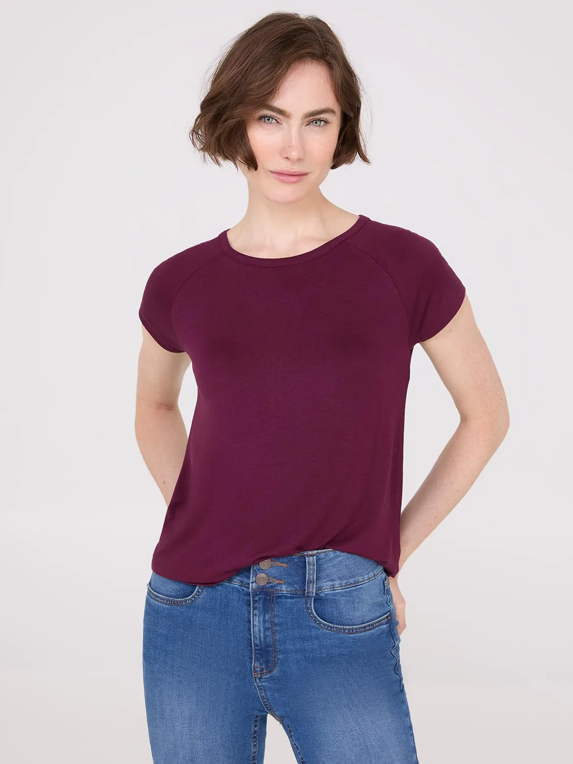 Short Raglan Sleeve T-Shirt